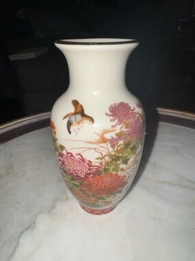 Shibata Japanese hand painted Porcelain red Stamp vase with floral quail motif